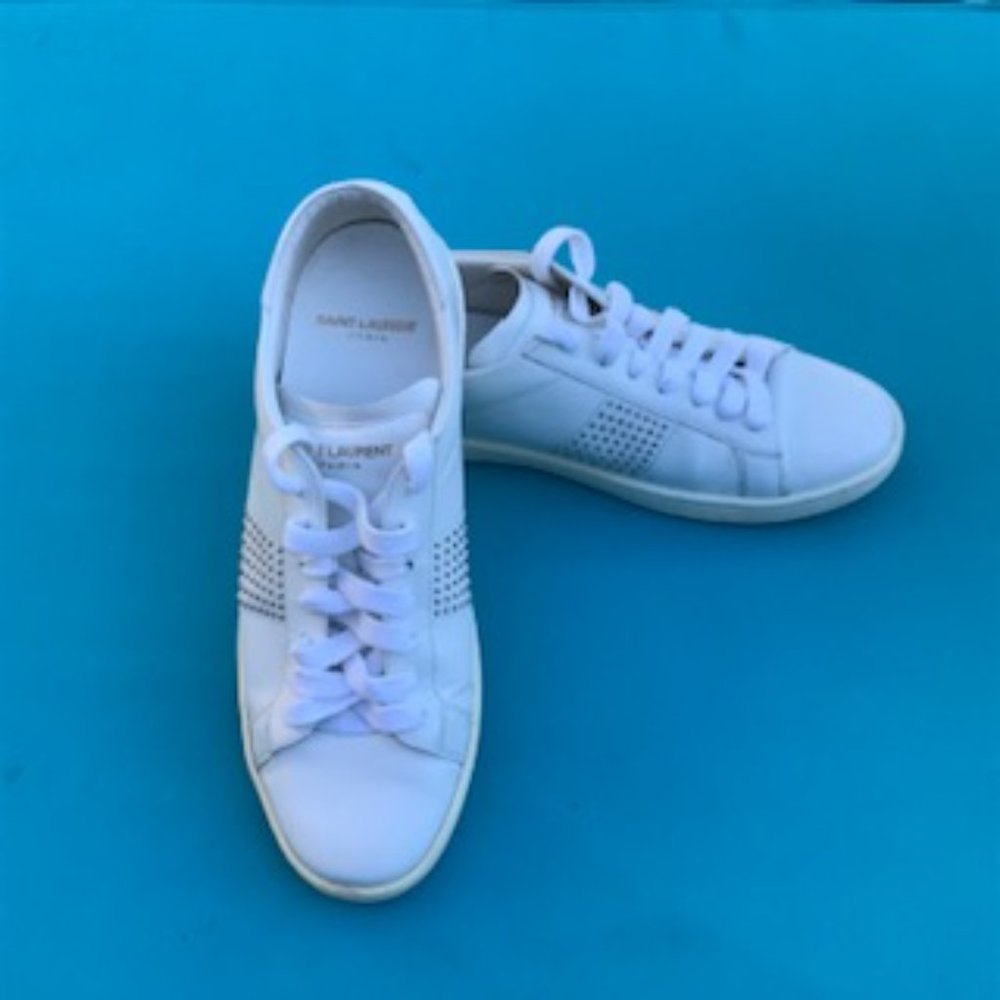 Saint Laurent White Sl/01 Studded Low-top Sneakers EU SIZE…-  ST.L 352023